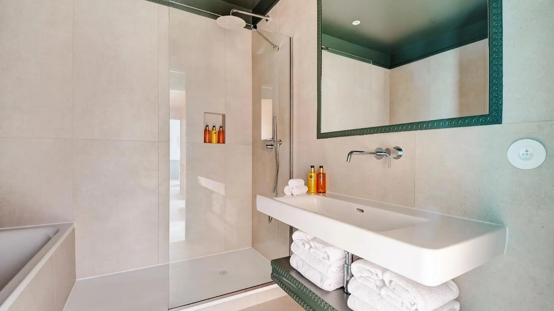 Paris Home Collection Serviced Apartments In Opera - Rue Saint-Lazare