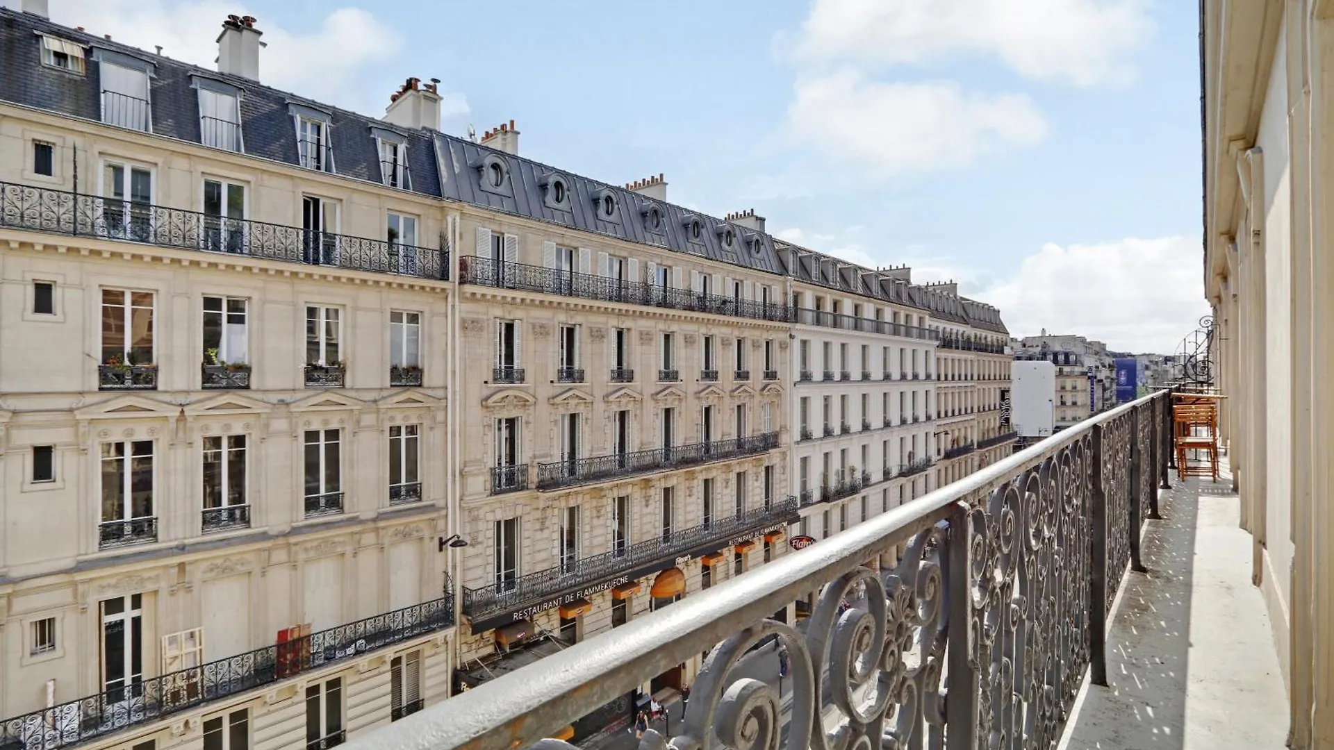 Paris Home Collection Serviced Apartments In Opera - Rue Saint-Lazare France