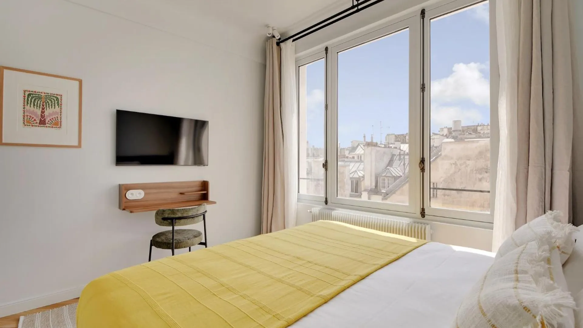 Paris Home Collection Serviced Apartments In Opera - Rue Saint-Lazare France