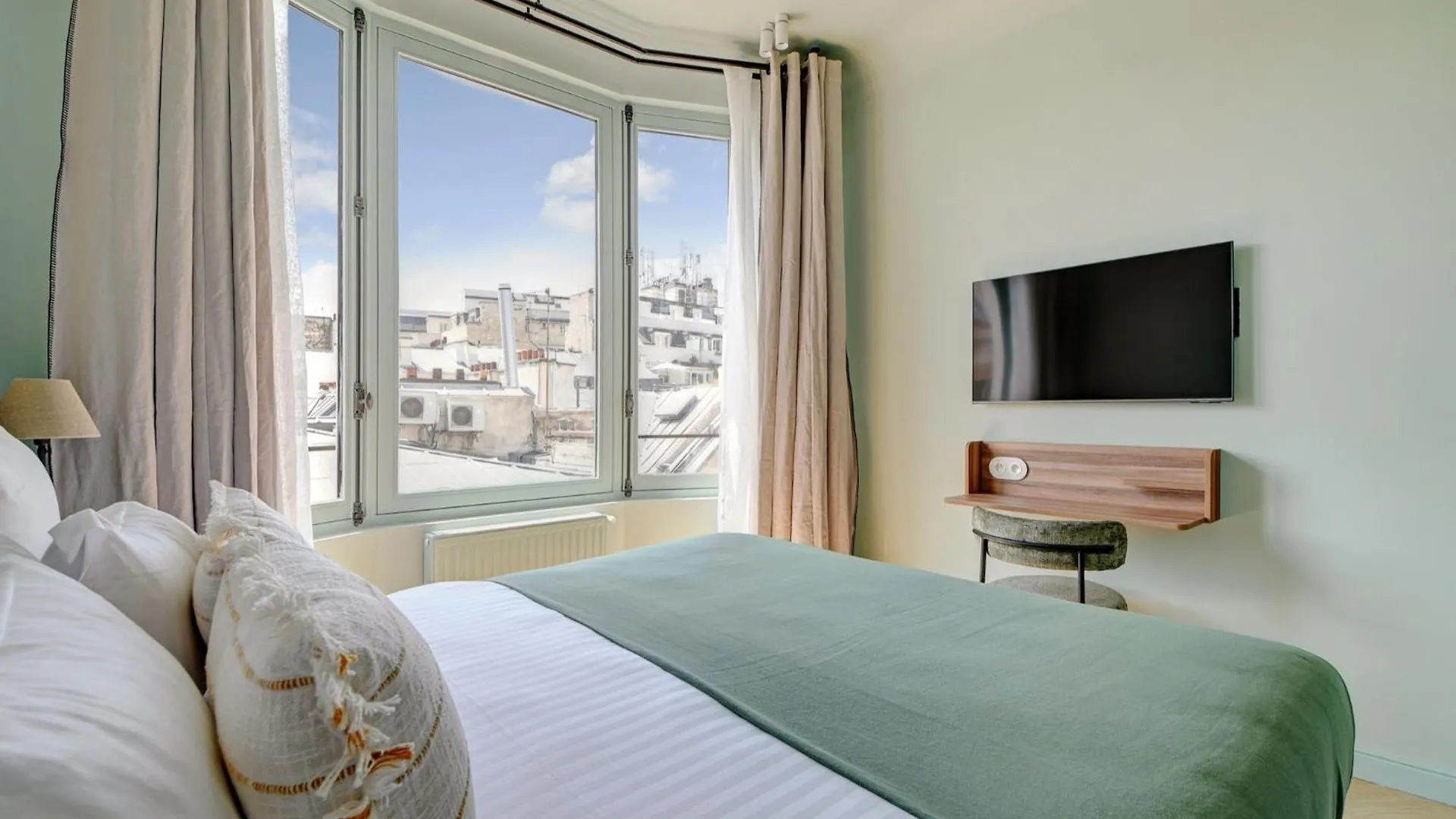 Paris Home Collection Serviced Apartments In Opera - Rue Saint-Lazare