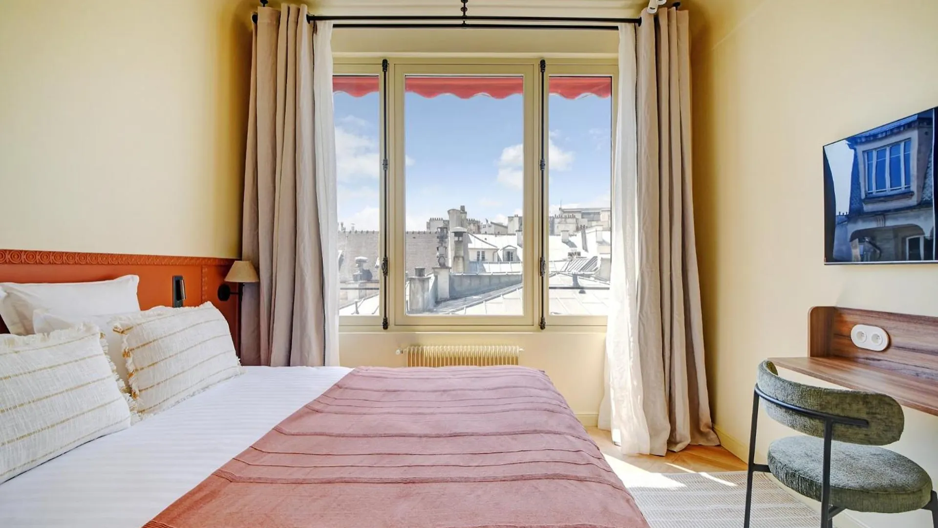 Paris Home Collection Serviced Apartments In Opera - Rue Saint-Lazare