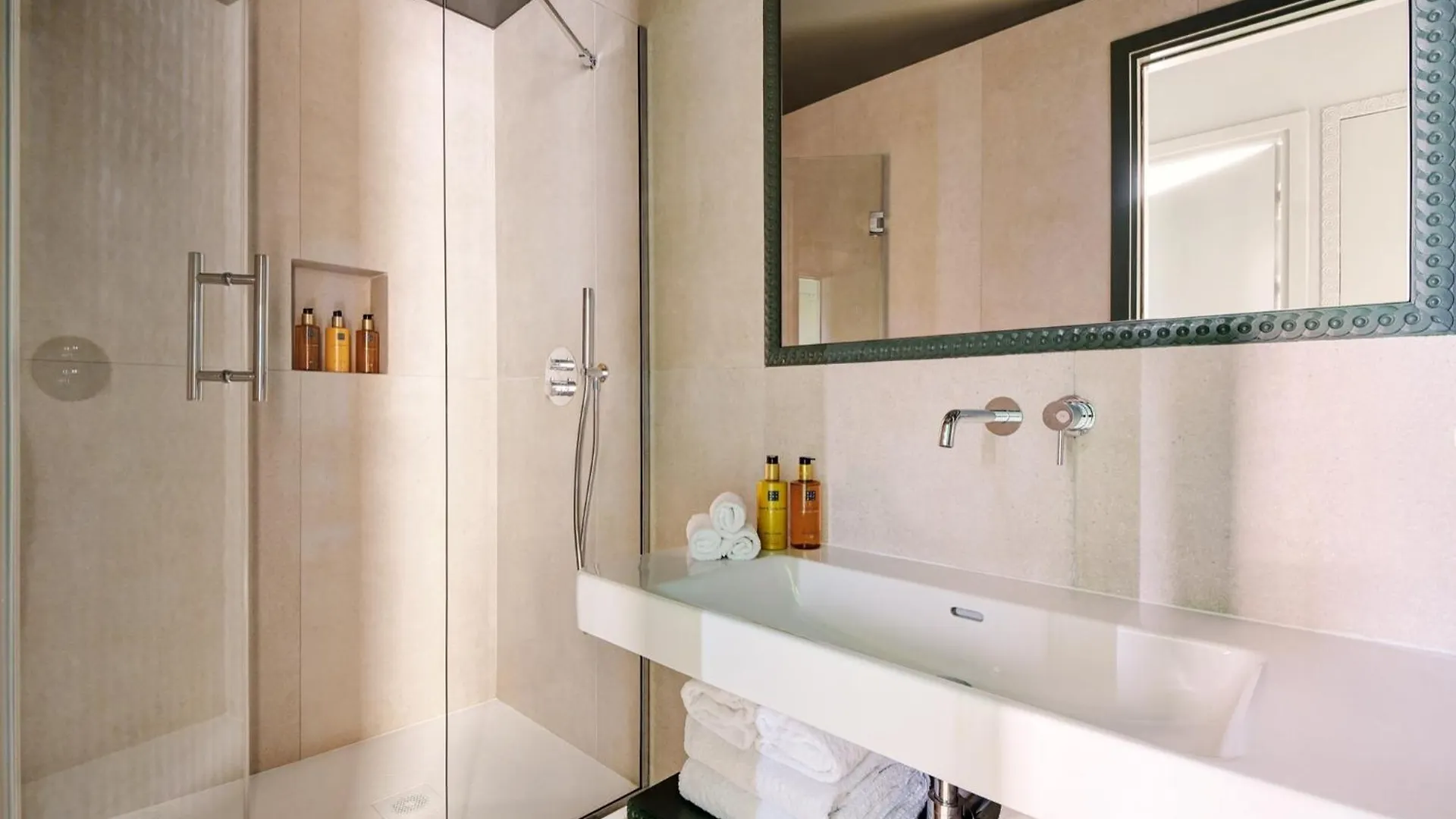 Paris Home Collection Serviced Apartments In Opera - Rue Saint-Lazare